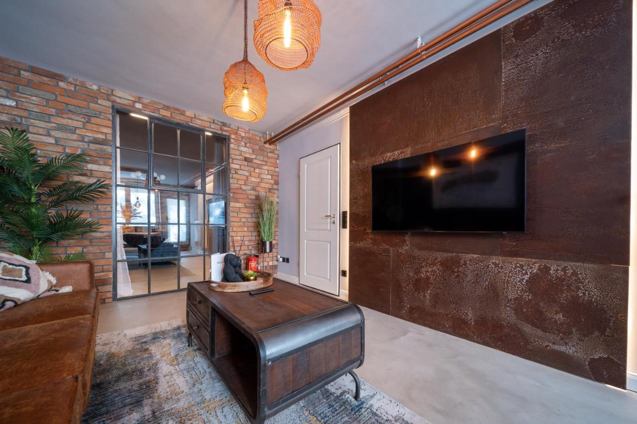 La Bodega - Designer Apartment An Der Alster Hamburg-Harburg Exteriör bild